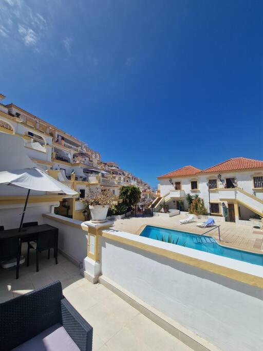 Windsor Park Spacious Apartment In Costa Adeje Bagian luar foto